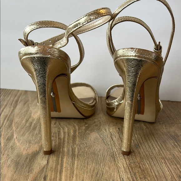 Sam Edelman Jade Gold Rounded Open Toe Stiletto Heeled Ankle Strap | 9 - Picture 3 of 6